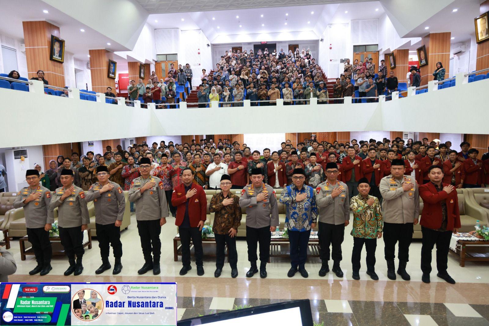 Hadiri Penutupan Pleno Hima Persis, Kapolri: Mari Jaga Keberagaman Untuk Wujudkan Indonesia Emas 2045