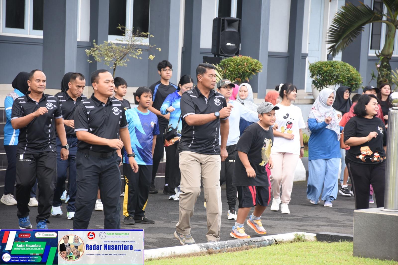 Jalin Kekeluargaan Lantamal V Adakan Family Gathering dan Olahraga Bersama