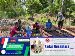 Selalu Hadir di Tengah Masyarakat, Satgas Pamtas Yonif 131/BRS Bantu Bangun Rumah Warga Papua