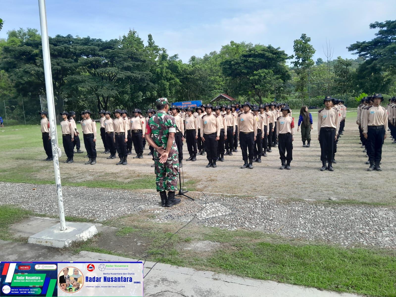 Koramil Gemolong Berikan Pelatihan Kedisiplinan dan Pembinaan Karakter kepada Siswi Siswi SMK Sakti