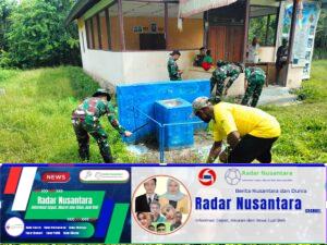 Kampung Bersih, Satgas Yonif 131/BRS Bersama Masyarakat Gotong Royong Membersihkan Lingkungan Kampung Ampas