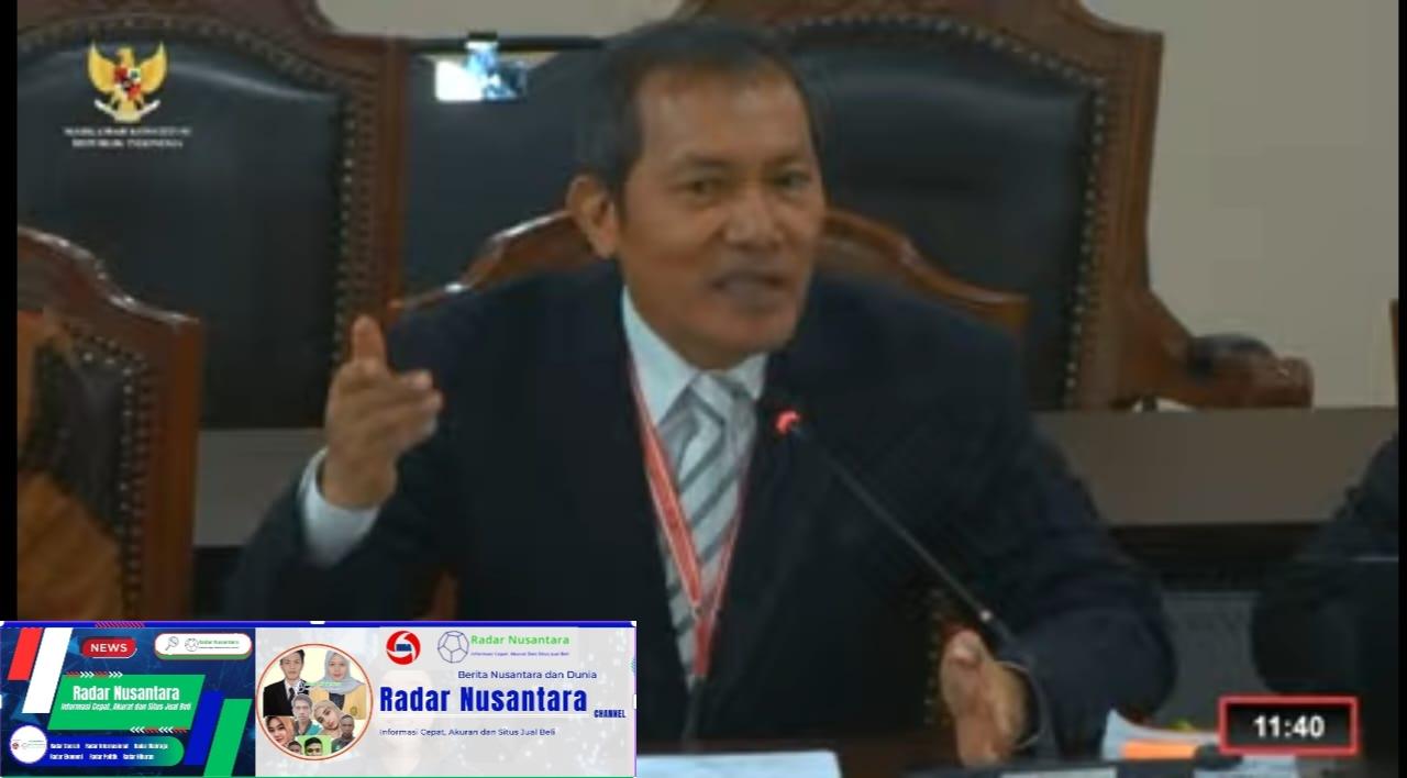 Saut Situmoran Meminta Mahkanmah Konstitusi Mengambil Tindakan Tegas