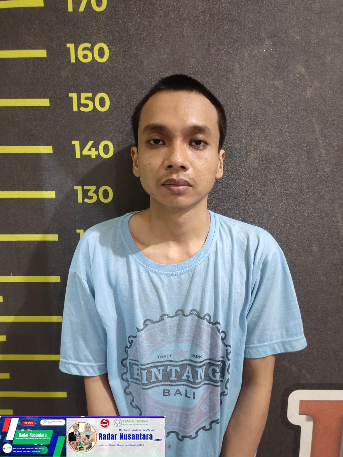 Geger!!! Seorang Anak Tikam Ayah Kandung