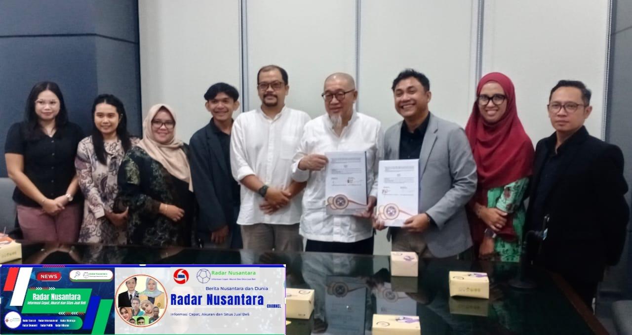 Kesepakatan Kerjasama Stikosa AWS dengan Fisip Unair