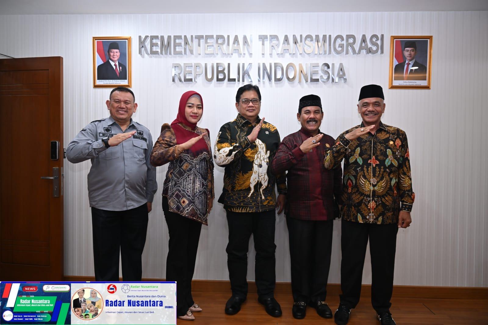 Wamen Viva Yoga Dorong Kawasan Transmigrasi Berkontribusi Dalam Program Swasembada Pangan Nasional