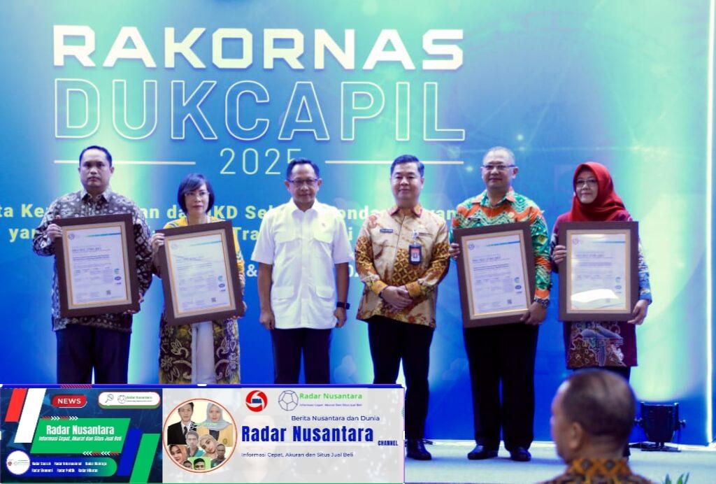 Di Rakornas Dukcapil 2025, Dirjen Teguh Ungkap Isu Nasional-Global Terkait Data Kependudukan Digital