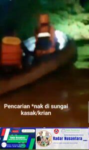 Gempar Diduga Balita Terjatuh Ke Sungai