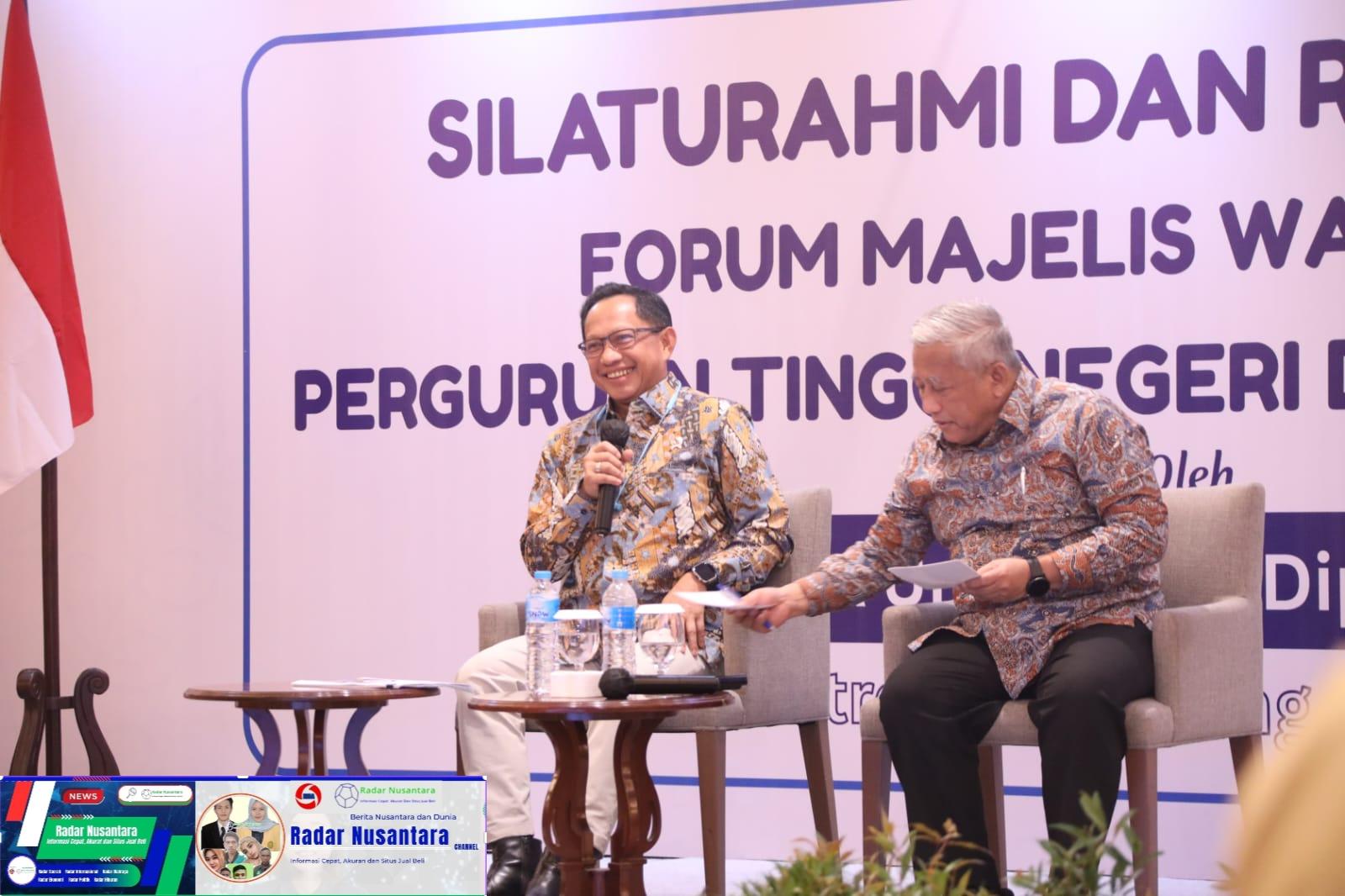Mendagri Dorong Pemda Salurkan Beasiswa bagi Pelajar dan Peningkatan Kapasitas Pegawai Lewat PTN-BH