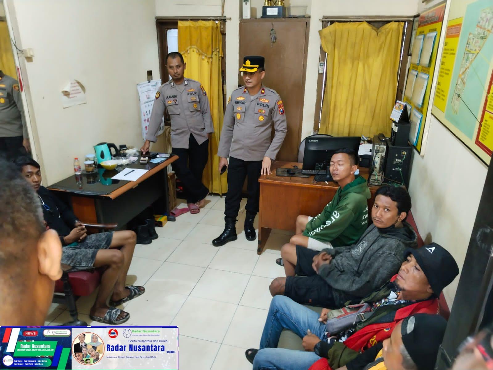 Operasi Pekat Polsek Wonocolo Tujuh Orang Berhasil Diamankan