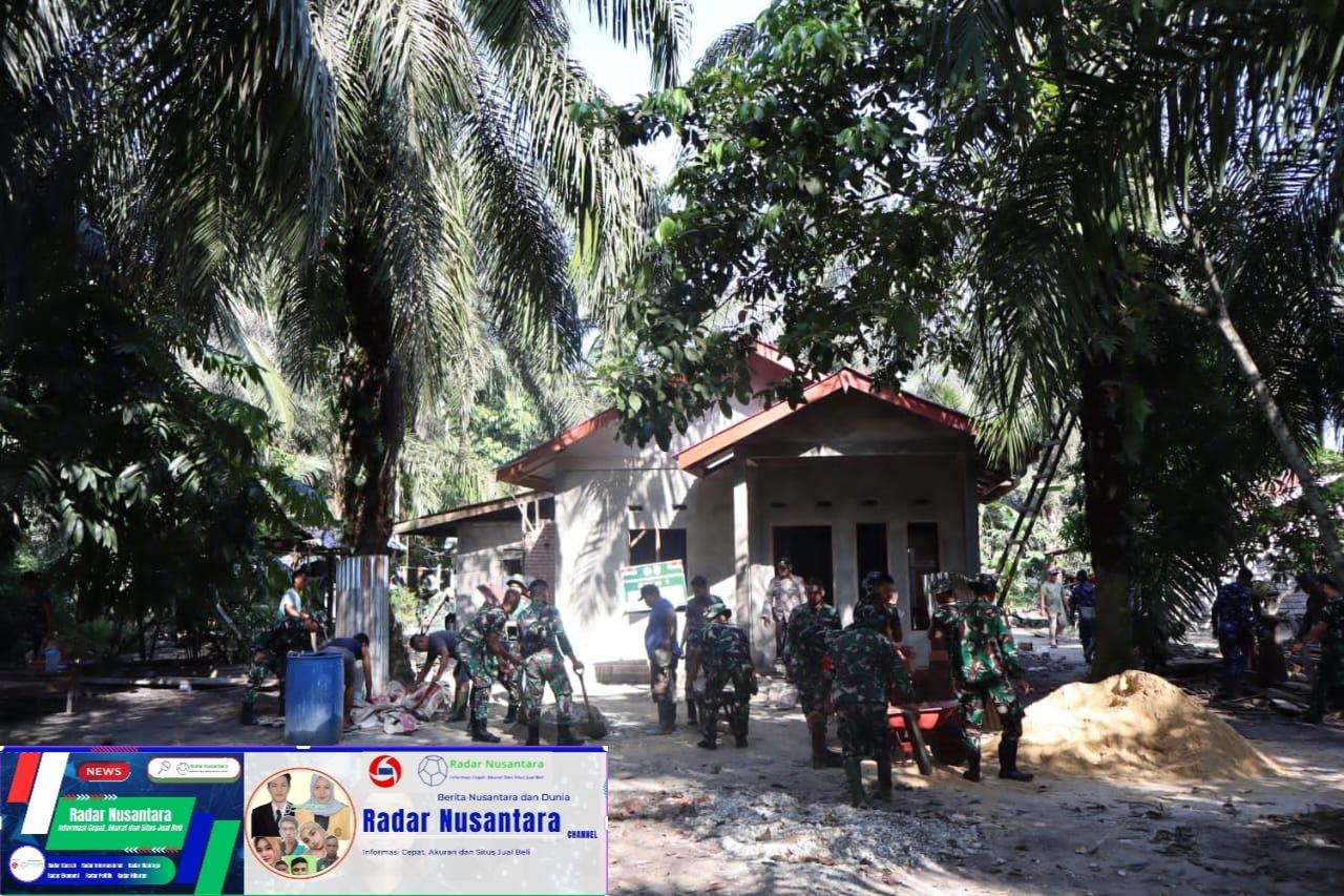 Pengerjaan RTLH TMMD ke-124 Kodim 0320/Dumai di Rumah Bapak Sisu Capai 85 Persen