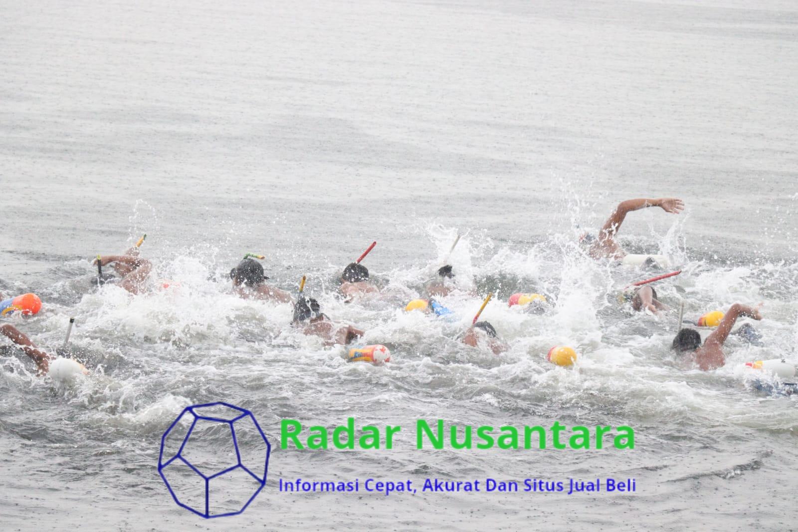 Danpasmar 1 Terjun Langsung Ikuti Renang Laut Bersama Prajuritnya