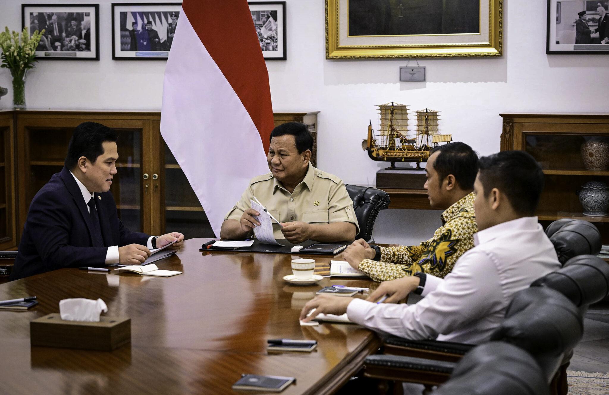 Prabowo Panggil Erick Thohir, Bahas Discount Transportasi dan Sepak Bola