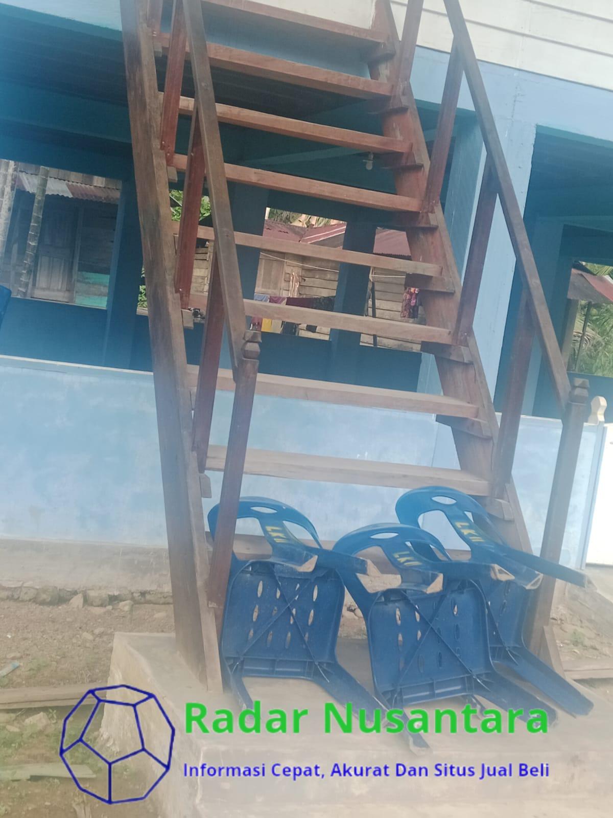 Kantor Desa Kosong, Alasan Kepala Desa: Supaya Kambing Tak Naik Tangga