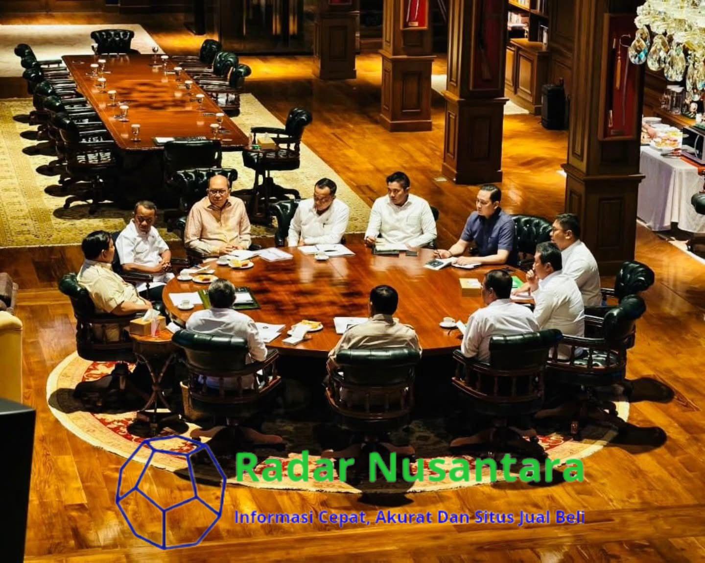 Presiden Prabowo Mengadakan Rapat di Kediamannya, Dari Pagi Hingga Malam Hari