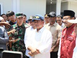 Bersama Mensos dan Wagub Aceh, Kasatgas Tito Tinjau Huntara Kabupaten Pidie Jaya