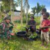 Hangatkan Kebersamaan di Papua Pegunungan, Satgas Yonif 521/DY Gelar Anjangsana di Distrik Elelim