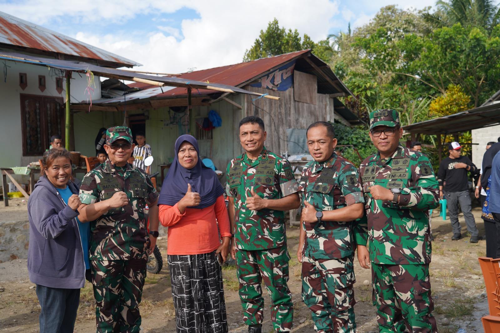 Respons Cepat TNI, Danrem 132/Tdl Turun ke Lokasi Bencana Gempa Palolo Cek Kondisi Warga