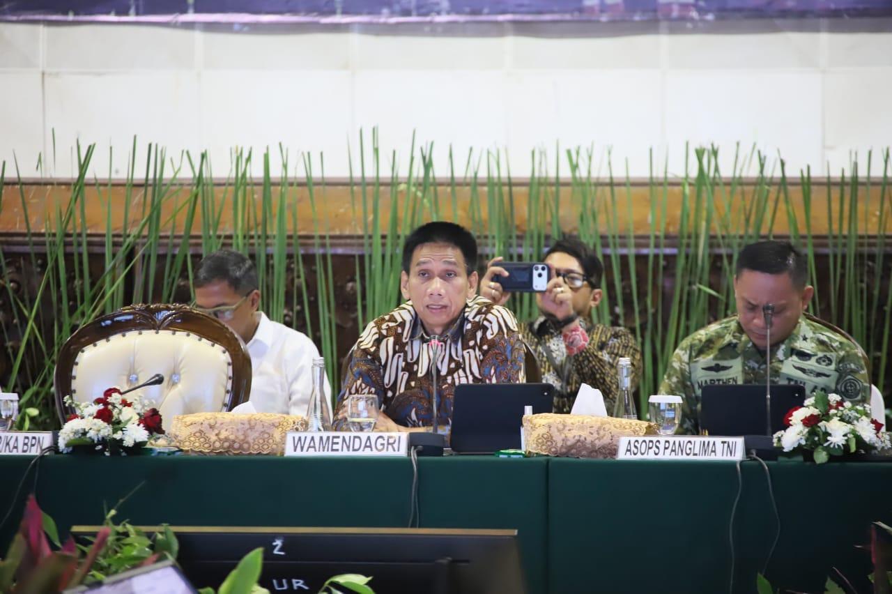 Wamendagri Akhmad Wiyagus: Sinergi Lintas Daerah Kunci Pengendalian Karhutla Hadapi El Nino 2026–2027