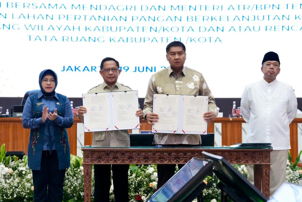 Tandatangani SKB dengan Menteri PKP, Mendagri Dukung Percepatan Pembangunan 3 Juta Rumah